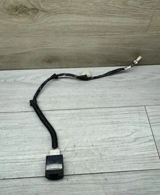 Hyundai i30 USB socket connector 961202L000 FDMC0806051399 2L000