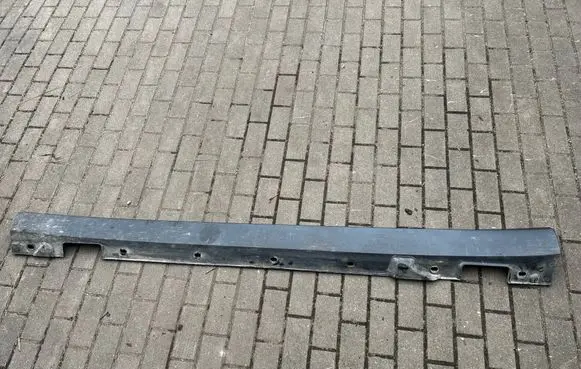 Mercedes-Benz E W212 Sill A2126900740 A2126900740L
