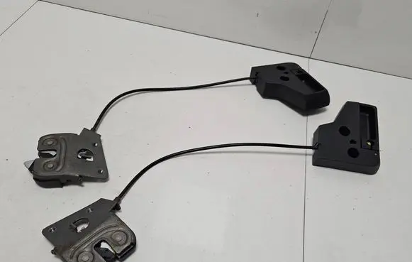 BMW 3 E92 E93 Seat back rest lock catch 7112863 7112864