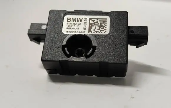 BMW 1 F20 F21 Aerial antenna amplifier 9181453 19081710 1683019