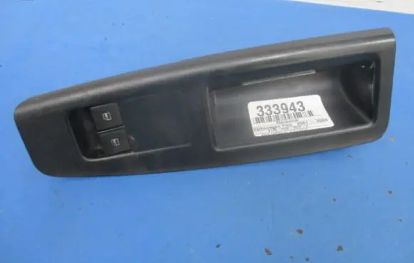 Volkswagen Polo Other devices 6Q1867171