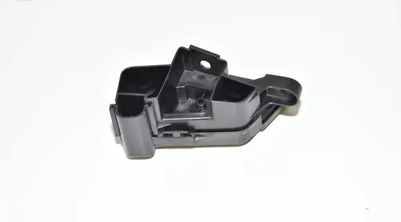 BMW 7 E65 E66 Vacuum air tank 8387573