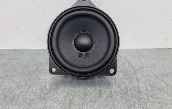 BMW 5 G30 G31 G38 Panel speaker 9354084 935408401