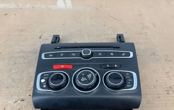 Citroen DS4 Climate control unit 98100094ZF 00030143 150422