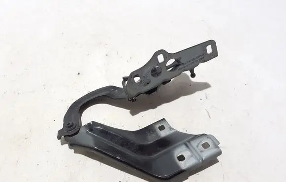 Mercedes-Benz C W206 Engine bonnet/hood hinges A2068803901