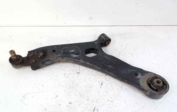 Hyundai ix35 Front lower control arm/wishbone