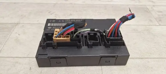 Volkswagen Touran I Comfort/convenience module 1K0959433C S0545H80 05450800