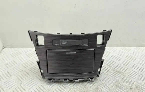 Toyota Avensis T270 Car ashtray 5880405901 83950050101020