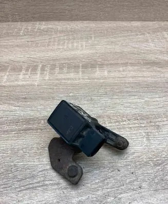 BMW 5 E60 E61 Headlight/headlamp level sensor 1093699