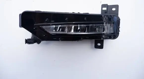 BMW 4 G22 G23 G24 G26 Front fog light 7495865 11322210002