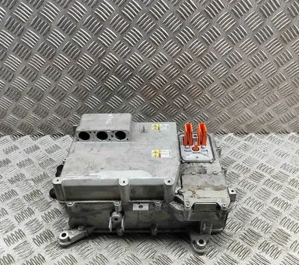 Polestar 2 Voltage converter inverter 32335618
