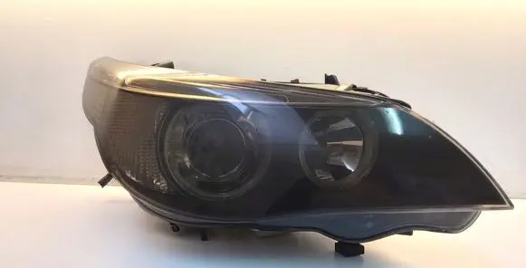 BMW 5 E60 E61 Headlight/headlamp 15933200