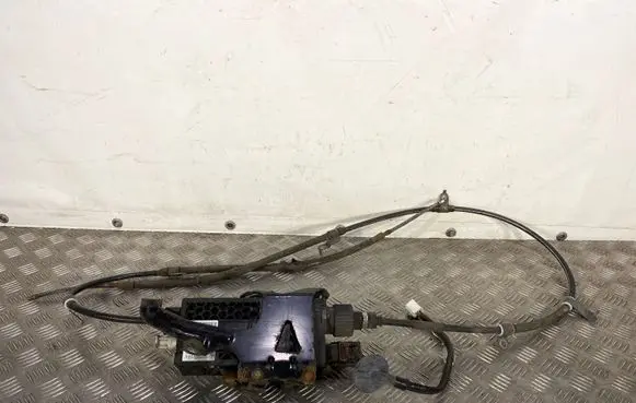 Subaru Legacy Hand brake/parking brake motor 195222020105