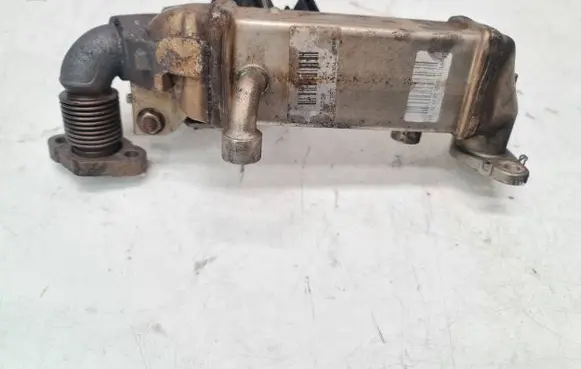 BMW 3 E90 E91 EGR valve cooler 7805189 BD1781 N3659004
