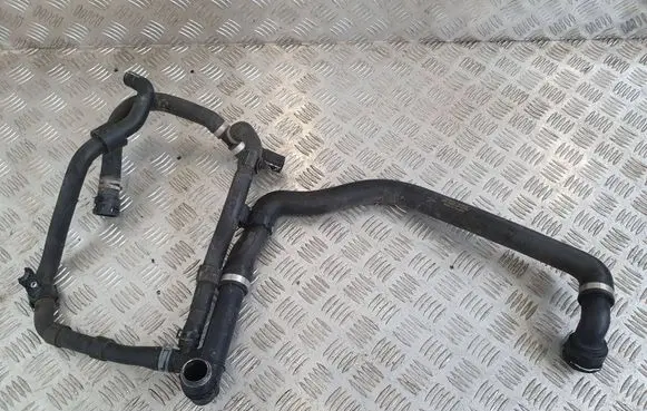 Skoda Octavia Mk4 Engine coolant pipe/hose 5Q0122051BJ