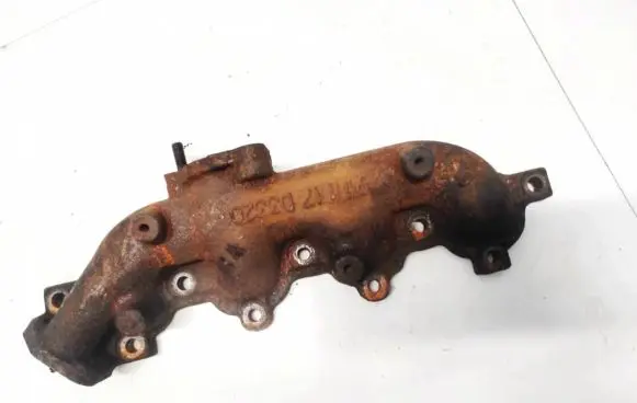 Opel Corsa C Exhaust manifold d3320 391117