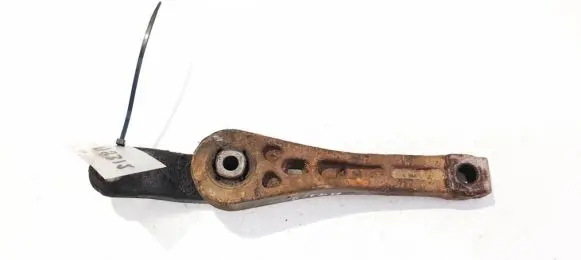 Skoda Octavia Mk2 (1Z) Engine mount bracket 1k0199855l