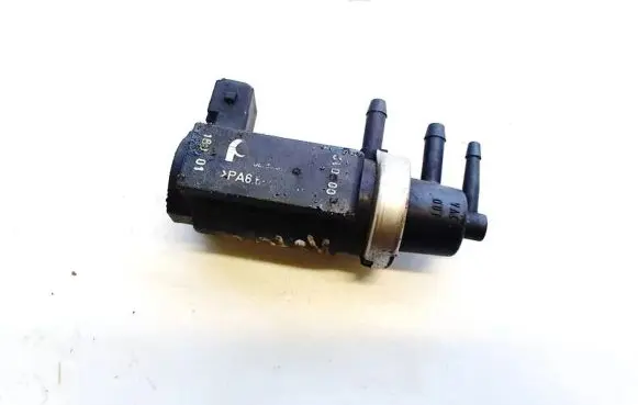 Audi A6 S6 C5 4B Turbo solenoid valve 059906627 7.21903.22