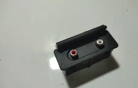 Renault Megane III USB socket connector 280230001RA 280230001R--A