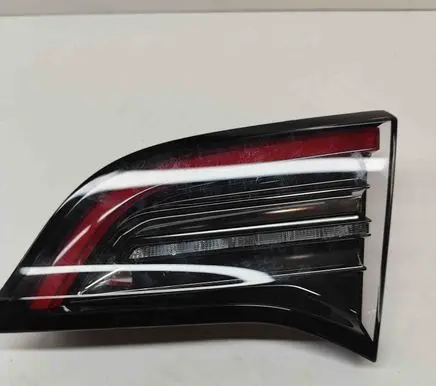 Tesla Model Y Tailgate rear/tail lights 150208900B