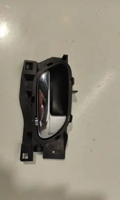 Rear door interior handle