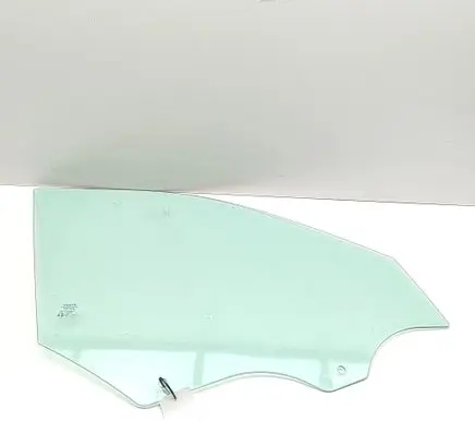 Volvo XC90 Front door window glass four-door 32368730