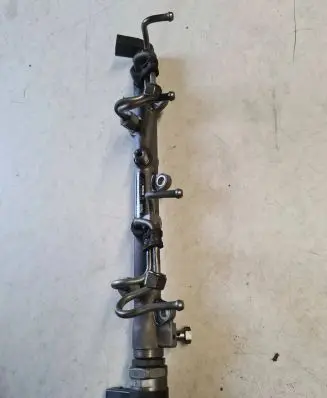 BMW 5 E60 E61 Fuel main line pipe 78716406 049111L5 0445214030