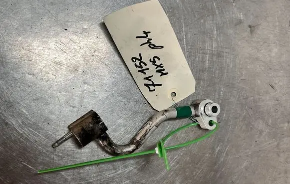 Air conditioning (A/C) pipe/hose