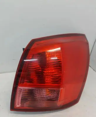 Nissan Qashqai Rear/tail lights 89071062