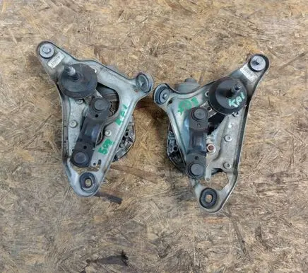 Peugeot 508 Front wiper linkage and motor 9677472680