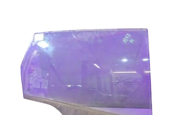 Honda Civic Front door window glass four-door 