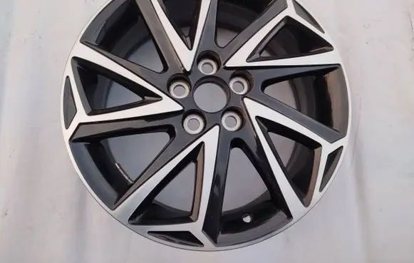 Toyota Yaris R16 alloy rim PW45700004