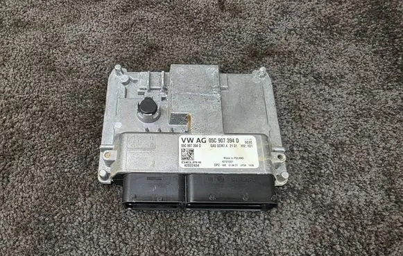 Skoda Kamiq Engine control unit/module 05C907394D