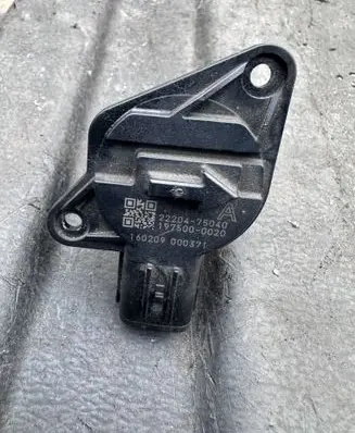 Lexus RX 450H Mass air flow meter 2220475040 1975000020 160209000371