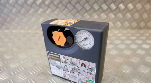 Nissan Qashqai Tire air pump compressor 