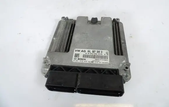 Audi A3 S3 8V Engine control unit/module ECU 04L907309D