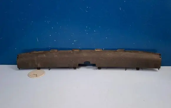 Porsche Cayenne (9Y0 9Y3) Radiator trim 9Y0121710E 9Y0121710E0K1