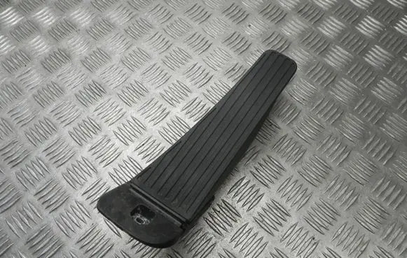 Volvo XC60 Accelerator throttle pedal 32269124