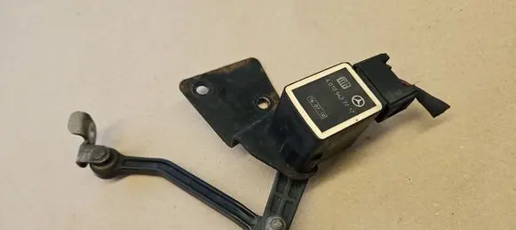 Mercedes-Benz GL X164 Air suspension front height level sensor A0105427717 0105427717 A1643280240