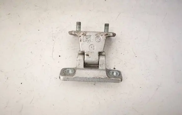 Mercedes-Benz C W203 Tailgate/trunk/boot hinge 