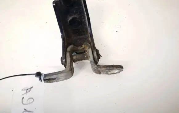 Honda Accord Rear door lower hinge