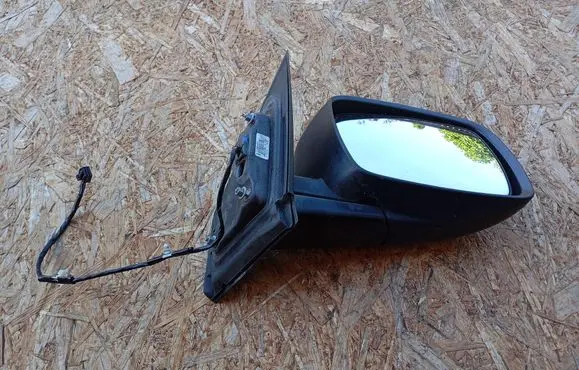 Dodge Journey Front door electric wing mirror