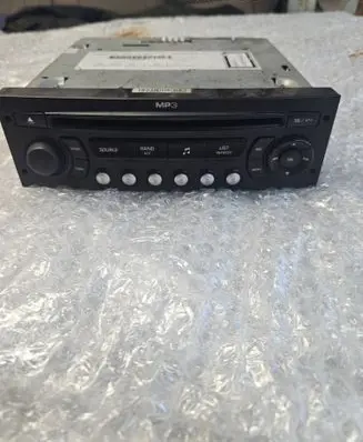 Citroen C4 I Picasso Radio/CD/DVD/GPS head unit 9662925877 96629258XT RD4N1MP300