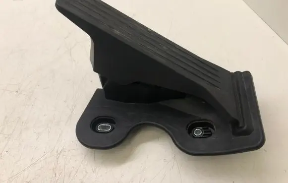 Mazda CX-5 II Accelerator throttle pedal GHK341600G