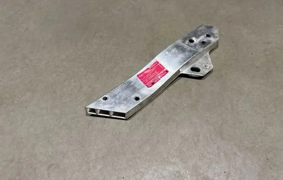 Mercedes-Benz GLC C253 Radiator support slam panel bracket A2136206300