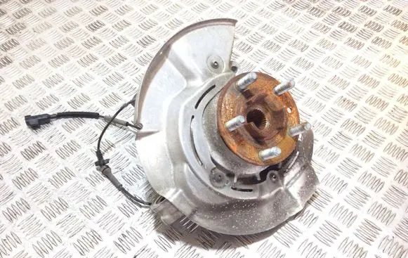 Land Rover Discovery Sport Front wheel hub 28C201064A