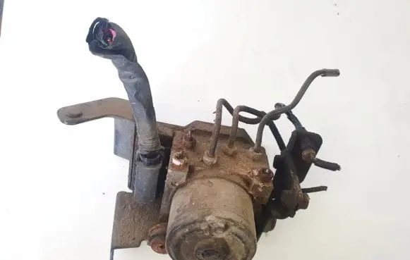 Hyundai Trajet ABS Pump 589203a3c0 assy-abs