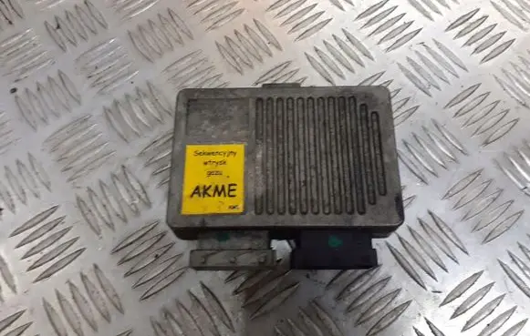 Renault Scenic I LP gas control unit module 67R-013787