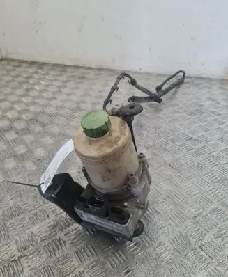 Skoda Fabia Mk1 (6Y) Power steering pump 6Q0423155AD