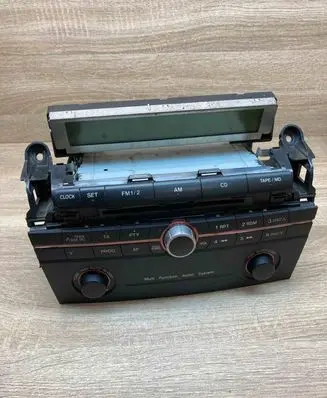 Mazda 3 I Radio/CD/DVD/GPS head unit BP4L66950A